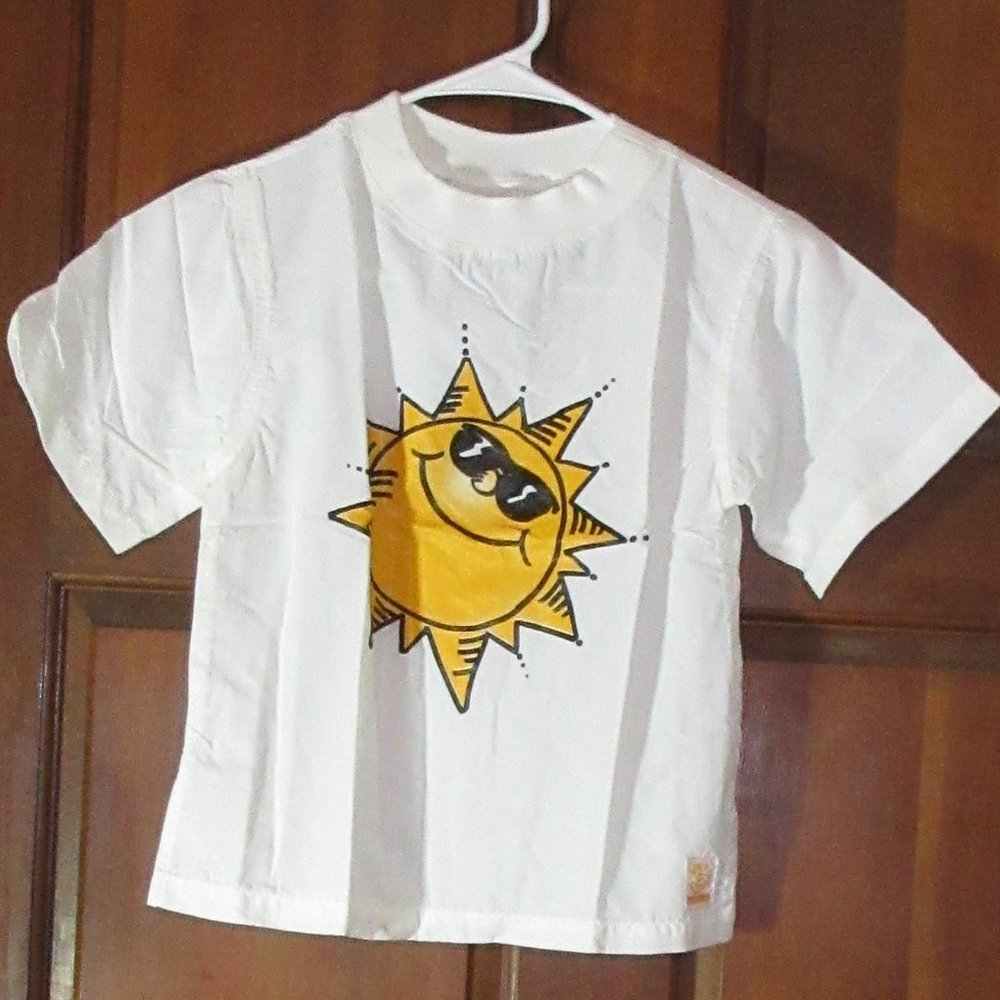 NEW Child's White T-Shirt Sun Protection Medium